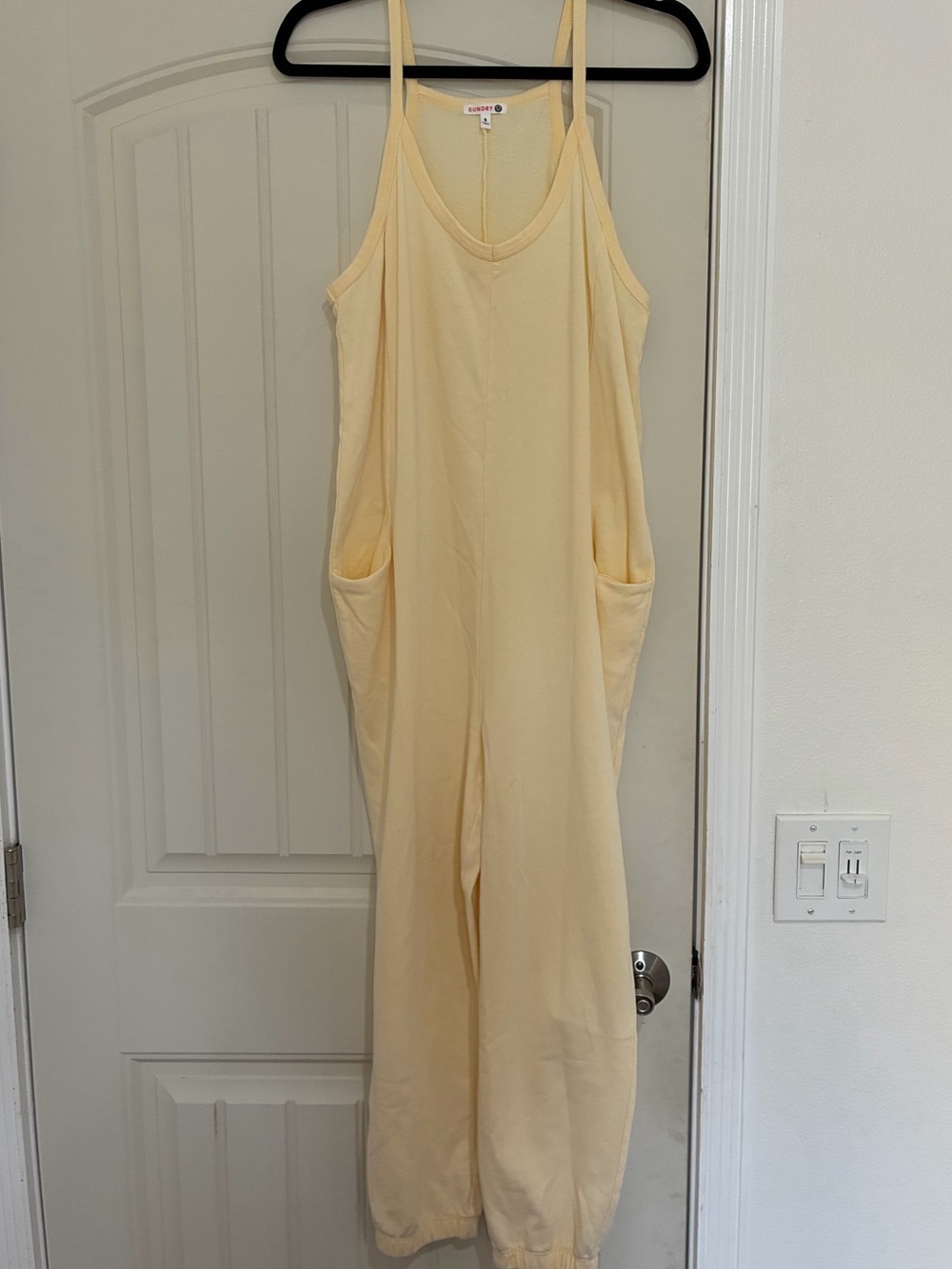 Sundry Pale Yellow Scoop Neck Harem jumpsuit NWOT size small